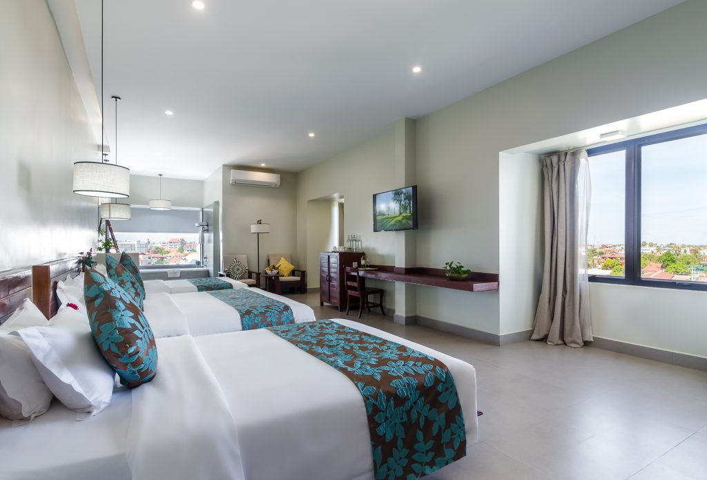 Premier Deluxe Triple – Bayonmodernresidence